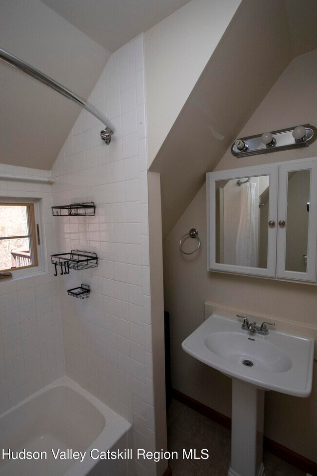 Photo - 1545 Leeds Athens Rd