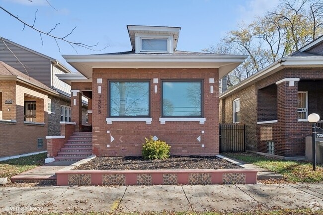 Building Photo - 7355 S Wabash Ave Rental