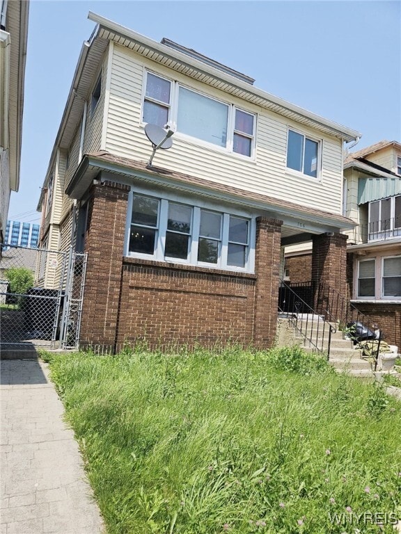 Photo - 706 E Delavan Ave