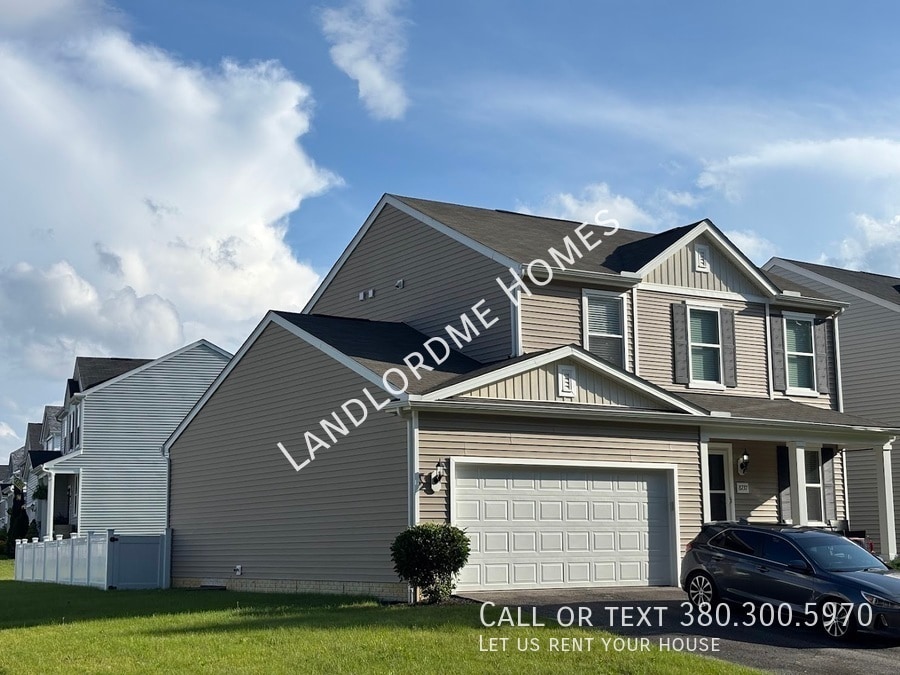 Photo - 8737 Cicada St