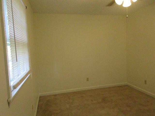 Photo - 117 Engleside St