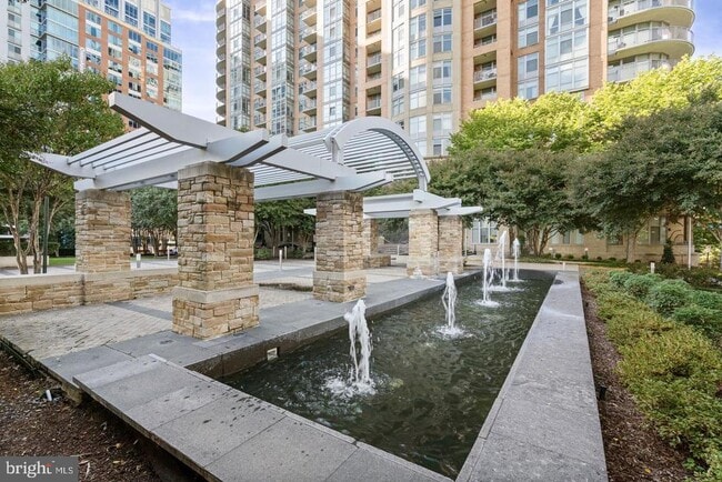 Photo - 8220 Crestwood Heights Dr Unit 814