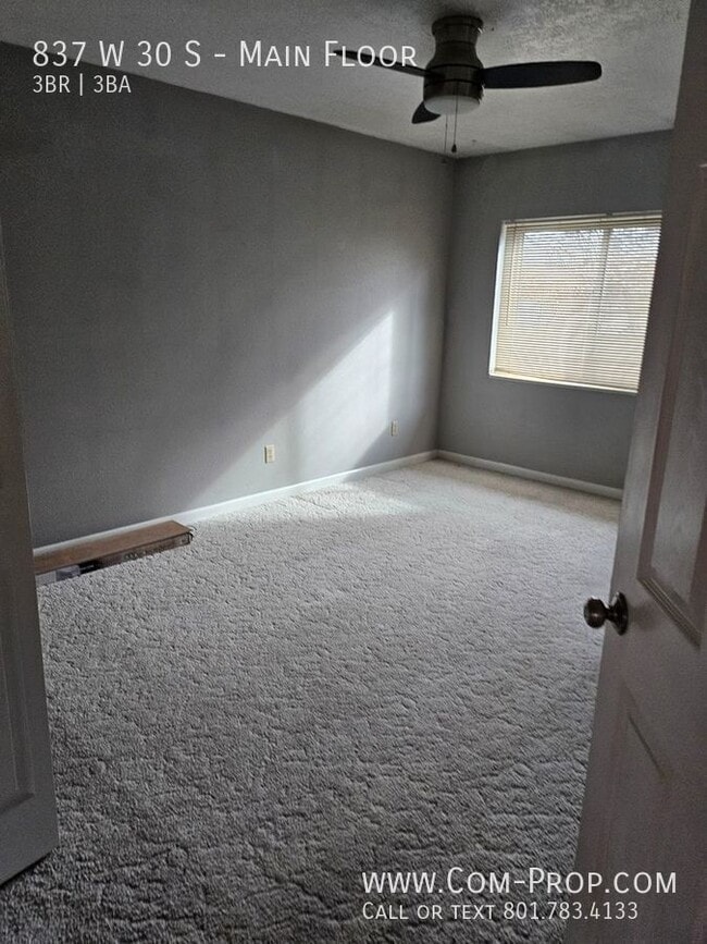 Photo - 837 W 30 S St Unidad Main Floor