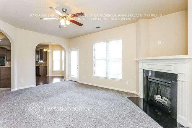 Photo - 4324 Grove Lake St SW