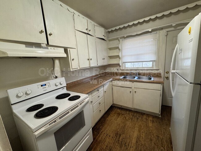 Photo - 2713 Normandy St