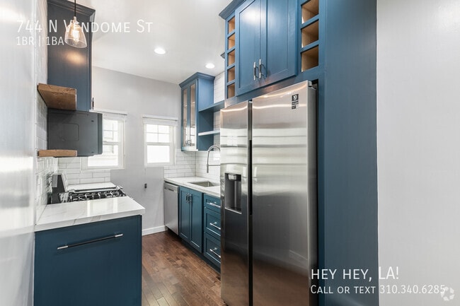 Building Photo - 744 N Vendome St Rental
