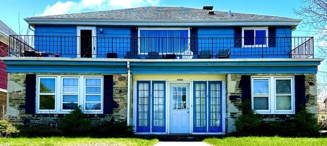 Building Photo - 636 N 54th St Unit Story Hill Upper Flat