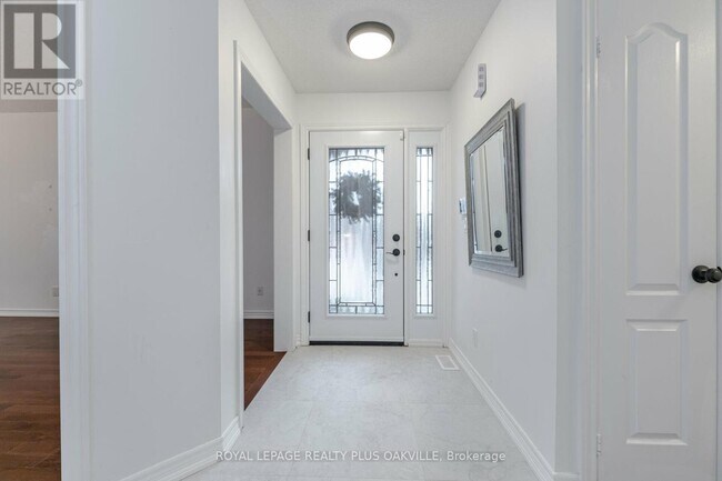 Photo - 2250 Rockingham Dr