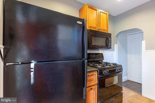 Photo - 2016 N Howard St