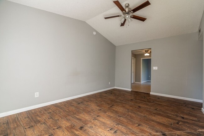 Photo - UPDATED 3-bedroom 3 bath Home in Fayetteville!!