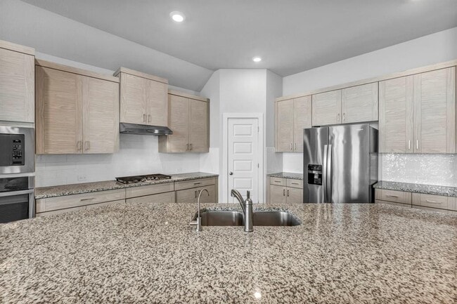 Photo - 121 High Plains Dr