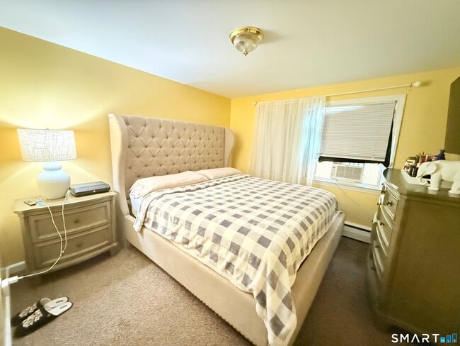 39 Chatham St Unit 2