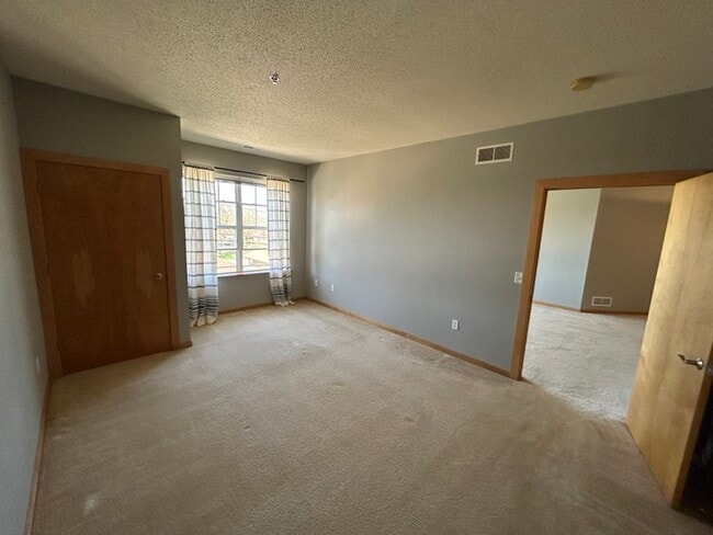 Photo - 10900 W Bluemound Rd Unit 213