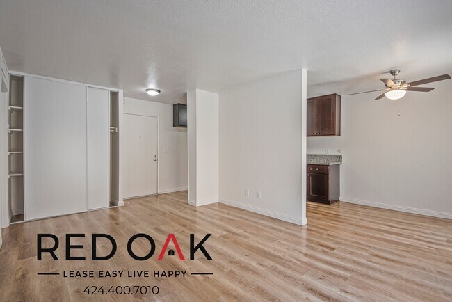 Photo - Welcoming One Bedroom with Stainless Steel... Unit 137