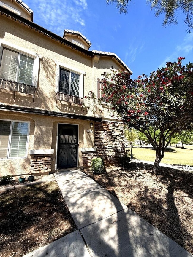 Photo - 4078 E Windsor Dr