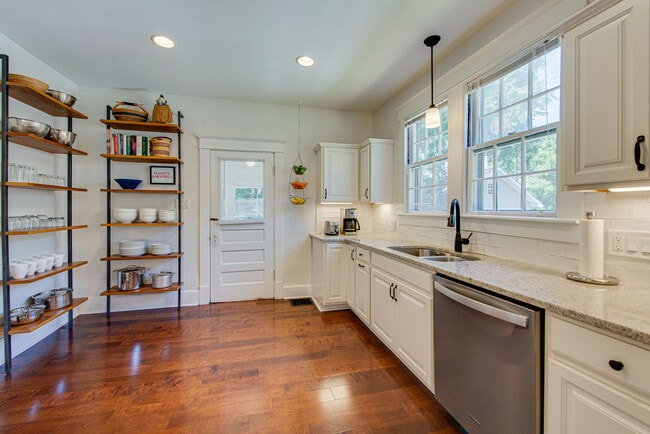 Photo - 2231 Blair Blvd