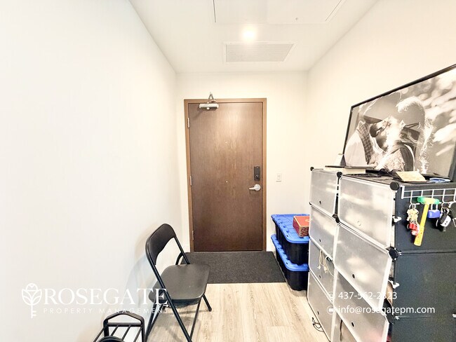 Photo - All-Inclusive 2-Bedroom Corner Condo with Balcony & Parking – Kitchener Unit 2607