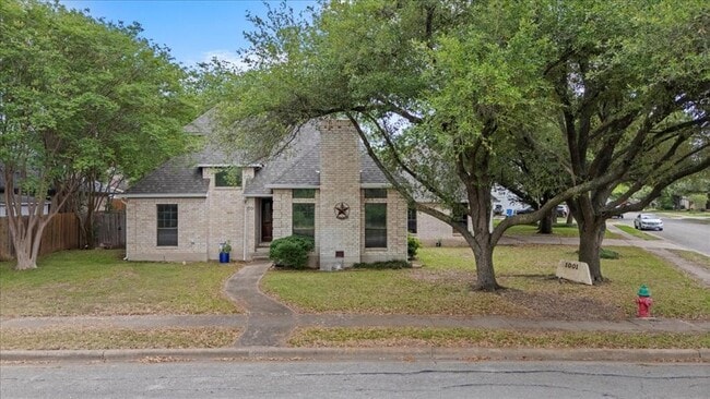 Photo - 1001 Timber Bend Dr