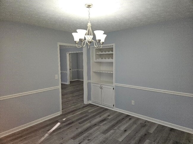 Photo - FOR RENT in NORTH COLUMBUS - Double Churches Area - Available Now!