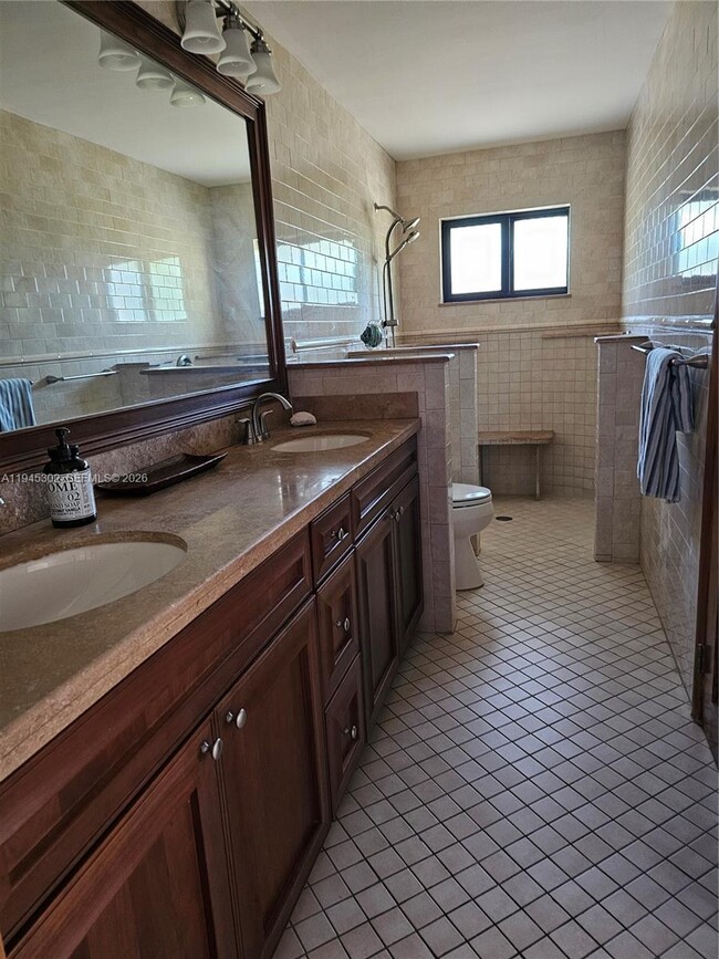 Photo - 112 Zane Gray Creek Dr