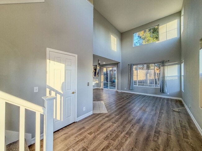 Photo - Fantastic. Three bedroom in Gilroy. Corner Lot