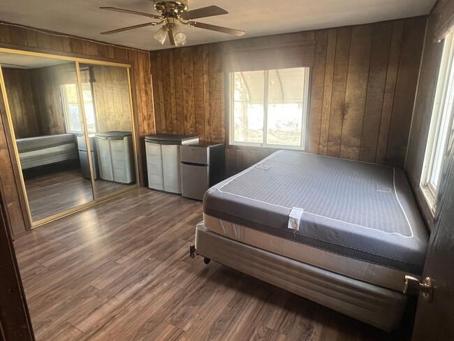 Photo - 3 bed 2 bath mobile home