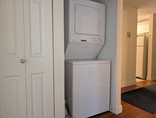 Laundry - 1600 Massachusetts Ave Unit 408