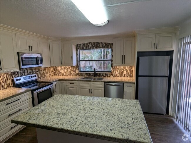 Building Photo - 5825 Swordfish Ct Rental
