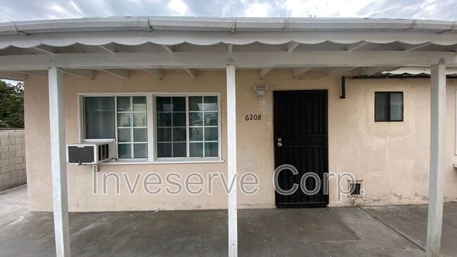 Building Photo - 620 E Saxon Ave Unit #B