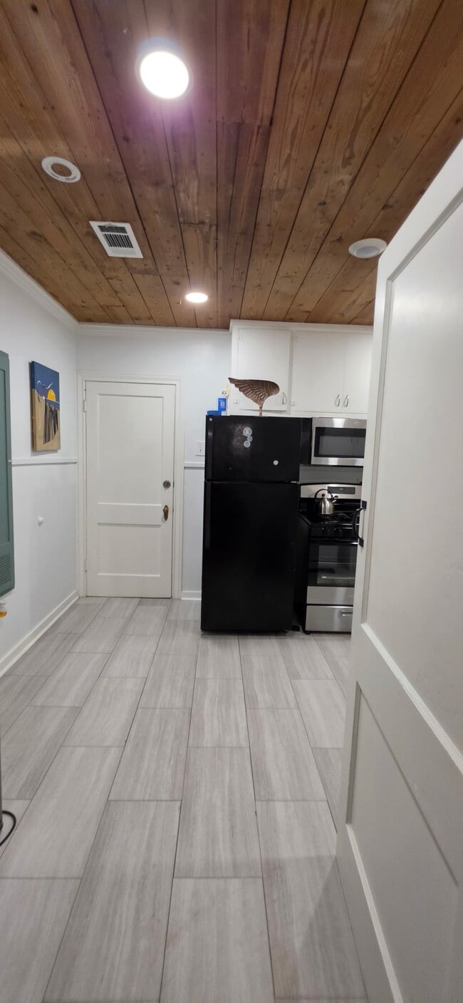 Photo - 5023 Ave N 1/2
