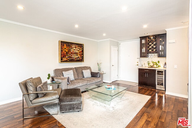 Photo - 100 S Doheny Dr Unit 516