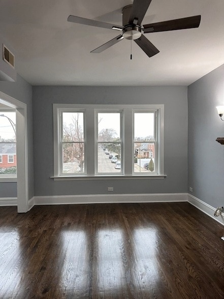 Photo - 3029 N Austin Ave