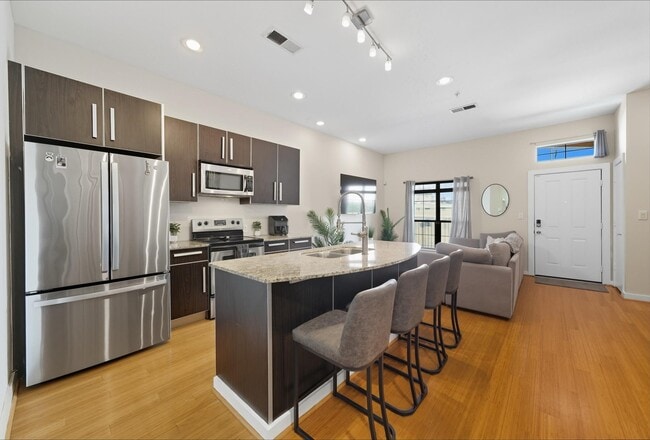 Photo - 806 Jackson Hill St Unit 203