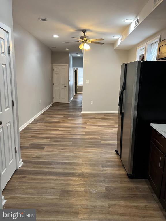 Photo - 1811 N 54th St Apartamento