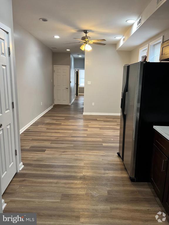 Building Photo - 1811 N 54th St Rental