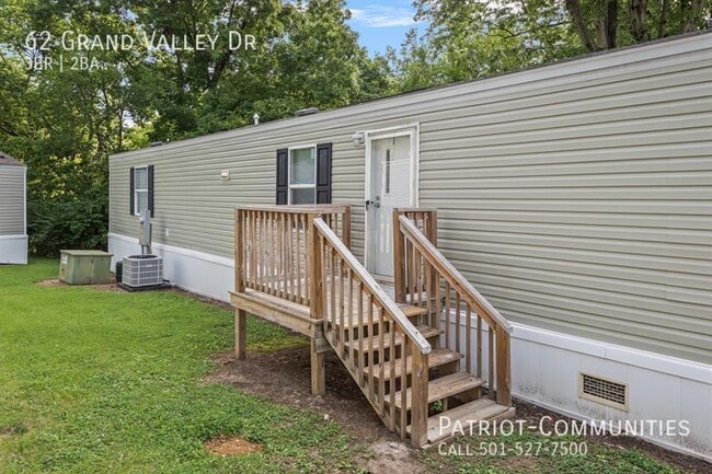 Photo - 62 Grand Valley Dr