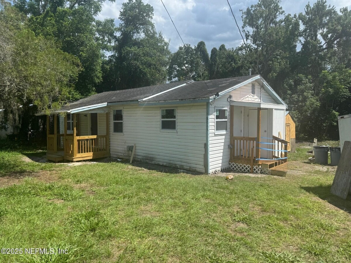 Photo - 3015 Druid St House