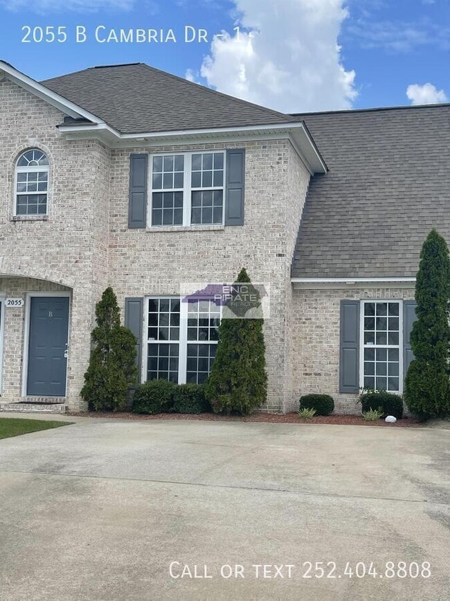 Photo - 2055B Cambria Dr
