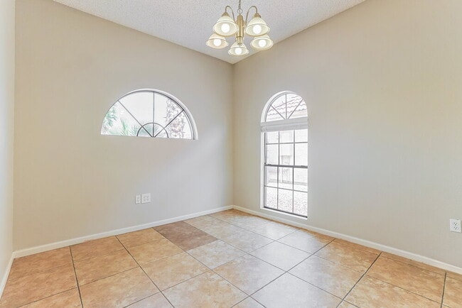 Photo - 1243 E Commerce Ave