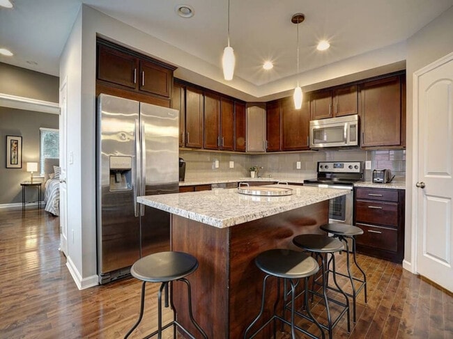 Photo - 2201 Reading Rd Unit ID1056092P