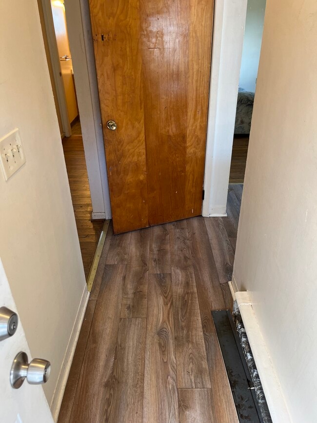 Building Photo - 4631 Lake Ave Unit 4631 Rental