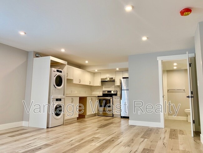 Photo - 1310-1310 Mine Hill Dr