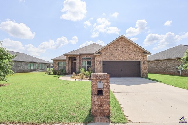 Photo - 110 Gwendolyn Ave