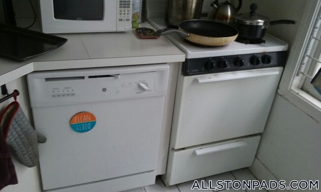 Photo - 530 Cambridge St Unit 2