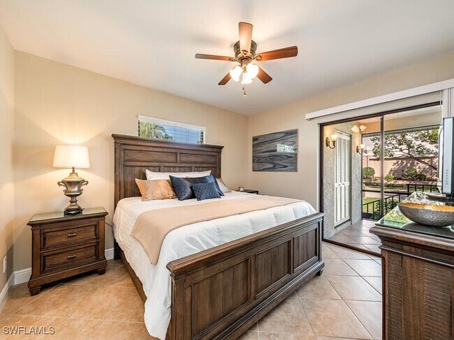 Photo - 560 9th Ave S