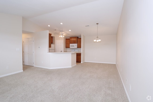 The Vicksburg - Living Room - Cherry Hill