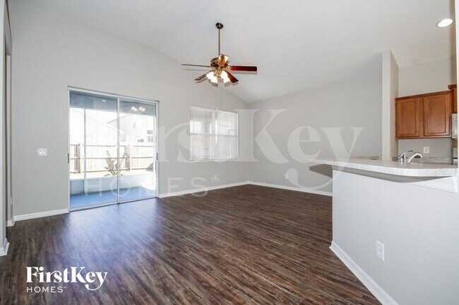 Photo - 8719 Sandy Plains Dr