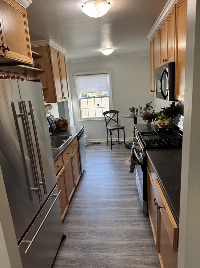 Photo - 14824 Palmerston Sq