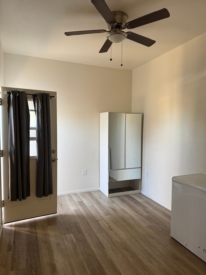 Photo - 5171 Olvera Ave