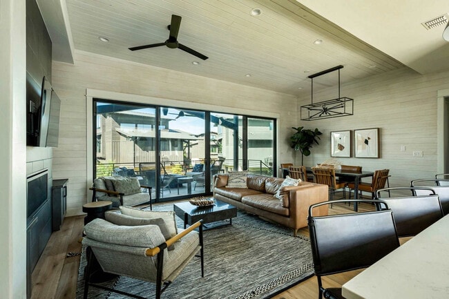 Photo - 19212 Lost Tree Unidad ID1293852P